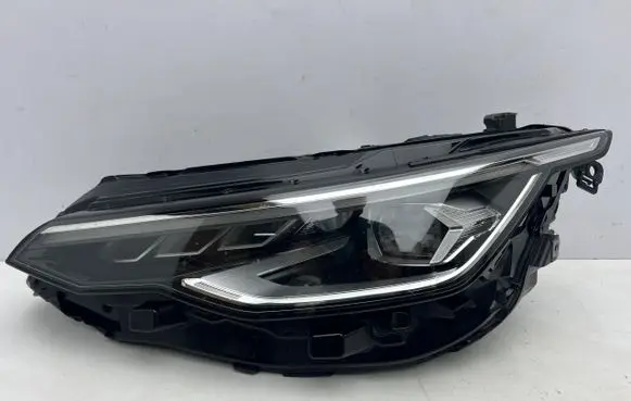 Volkswagen Golf VIII Headlight/headlamp 5H1941035N