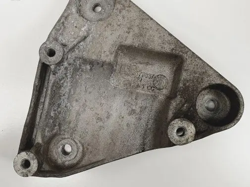 Opel Adam A/C compressor mount bracket 55577637