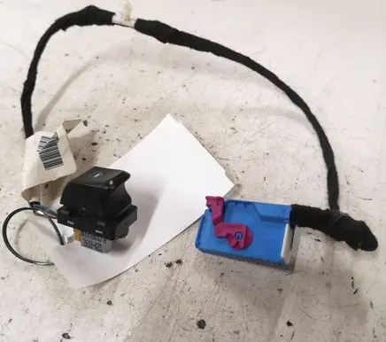 Audi A4 S4 B8 8K Electric window control switch 8K0971036A