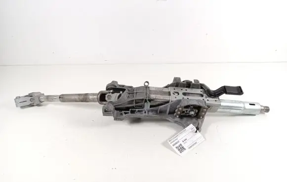 Mercedes-Benz CLA C117 X117 W117 Steering wheel axle A2464602316