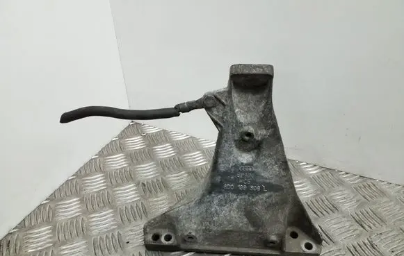 Audi A4 S4 B5 8D Engine mounting bracket 8D0199308L