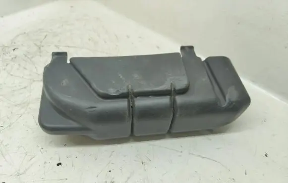 Volkswagen Transporter - Caravelle T4 Other engine bay part 701905399B