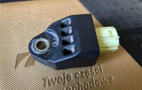 Subaru Outback Airbag deployment crash/impact sensor 98231AJ000