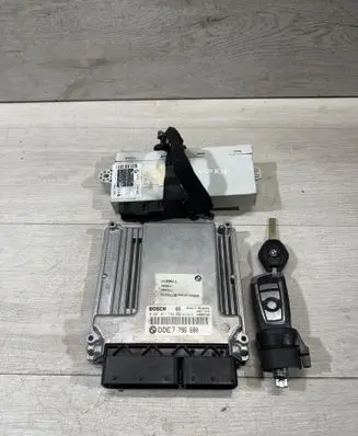 BMW 5 E60 E61 Engine ECU kit and lock set 7796680 0281011762 1039S07465