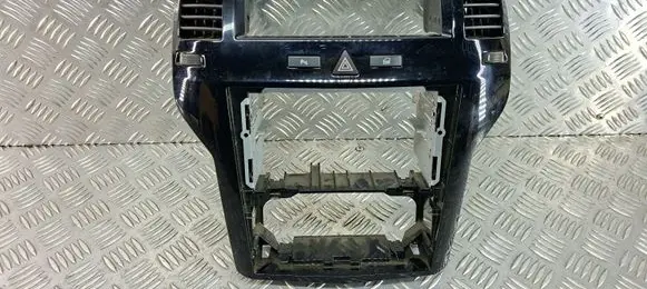 Opel Zafira B Radio/GPS head unit trim 