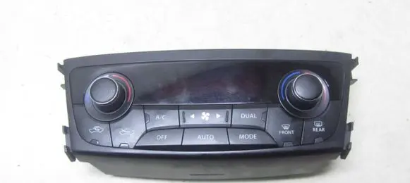 Suzuki SX4 S-Cross Climate control unit 39510-61M10