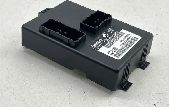 Chrysler Pacifica Tailgate/trunk control unit/module 68316094AC PLUC311600373 A2C7556450200