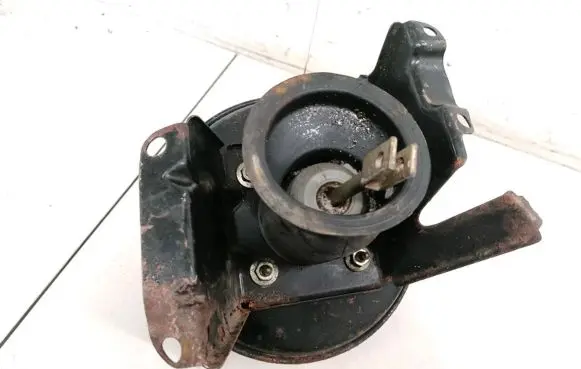 Renault Laguna I Brake booster