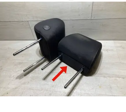Skoda Superb B8 (3V) Front seat headrest 