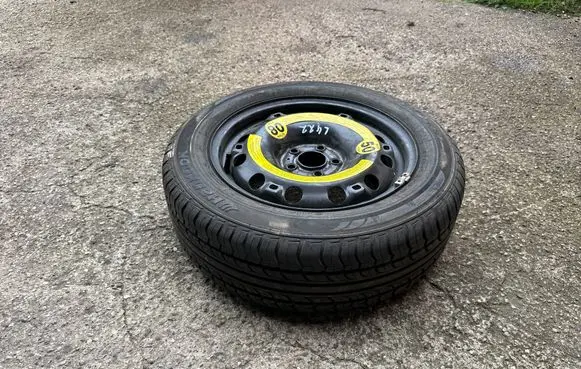 Volkswagen Polo V 6R R15 spare wheel 