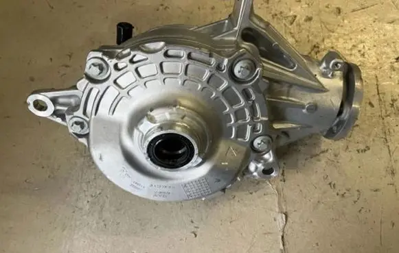 Mercedes-Benz GLC C254 Rear differential A2233302403