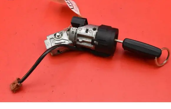 Peugeot 407 Ignition lock N0502073