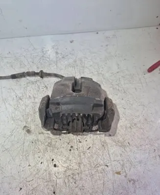 BMW 3 E90 E91 Front brake caliper 5724330