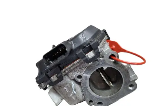 Peugeot 308 Throttle body valve S27639370 9830185680