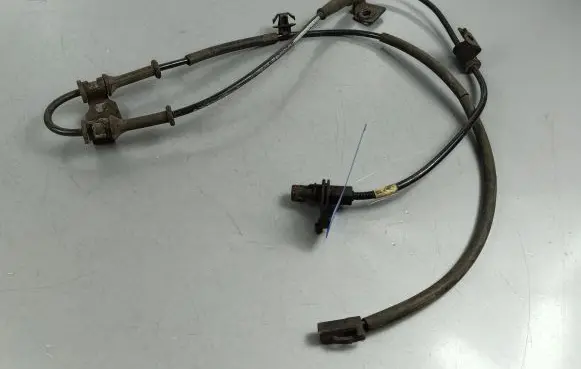 Hyundai i40 ABS brake wheel speed sensor 598303Z900