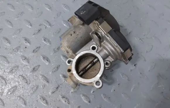 Skoda Karoq Throttle valve 05L131501C A2C12987700