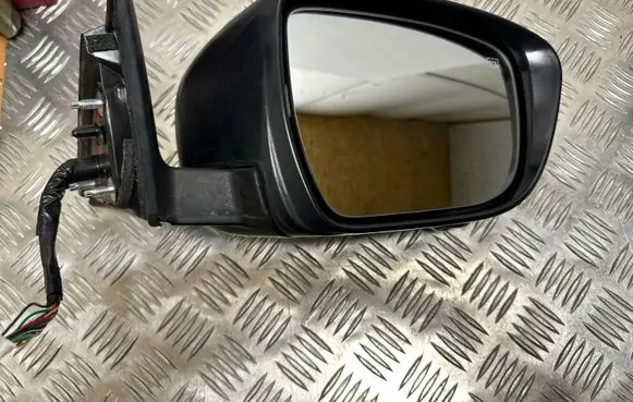 Nissan X-Trail T32 Front door electric wing mirror E4034237