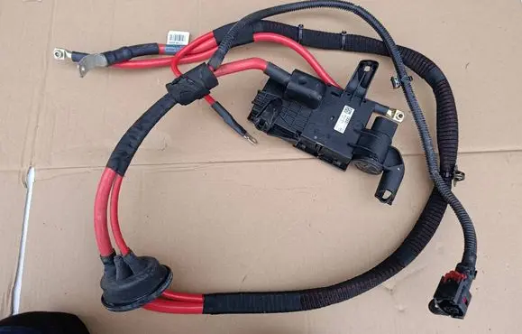 Volkswagen Touareg III Current control relay 4M0941823A 08092020 180090