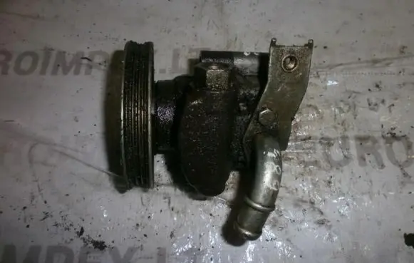 Rover 214 - 216 - 220 Power steering pump