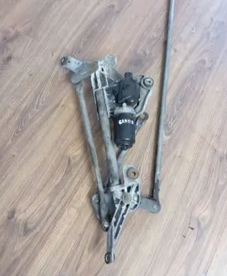 Mitsubishi Grandis Front wiper linkage and motor 32274 6RHY15