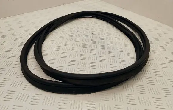 Renault Scenic IV - Grand scenic IV Trunk rubber seal (body) 