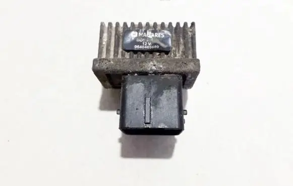 Peugeot 207 Glow plug pre-heat relay 9640469680