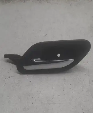 BMW 5 E39 Front door interior handle 8226049