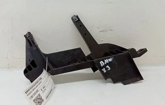 BMW X5 E53 Headlight/headlamp mounting bracket 1301073024