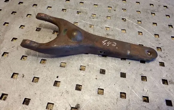 Toyota Yaris Clutch release arm fork 