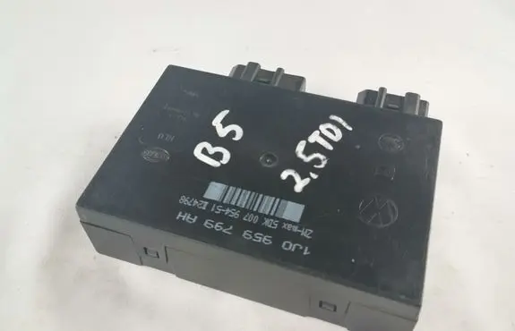 Volkswagen PASSAT B5 Comfort/convenience module 1J0959799AH