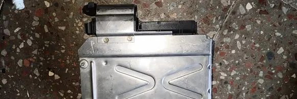 Audi A6 S6 C5 4B Engine control unit/module 8E0907411