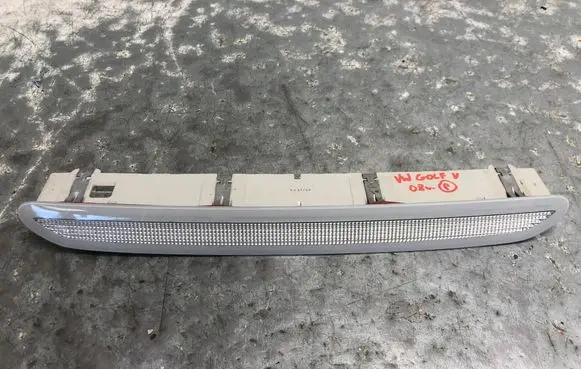 Volkswagen Golf V Third/center stoplight 1K6945097A-BILI 1K6945097A