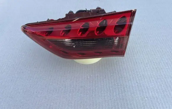 Infiniti QX70 S51 Rear/tail lights 90831S100
