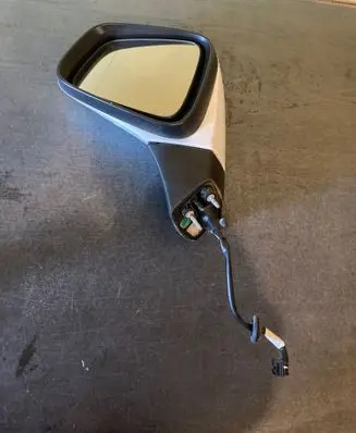 Opel Mokka Front door electric wing mirror E9026673 E9036673