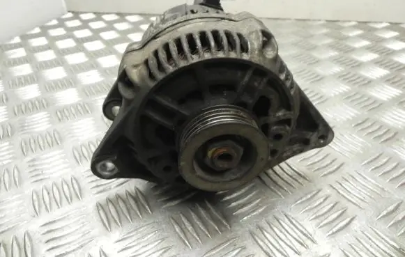 Mitsubishi Carisma Generator/alternator 0123315018