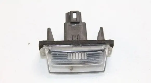 Toyota Auris E180 Number plate light