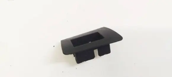 Toyota Corolla Verso AR10 Front door window switch trim 11548