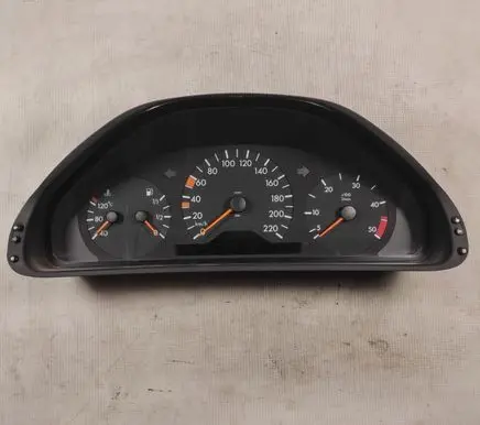 Mercedes-Benz E W210 Speedometer (instrument cluster) 2105401248 A2105401248
