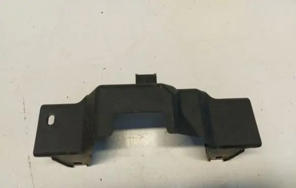 Lexus RX 450H Radiator mount bracket 53525-48040
