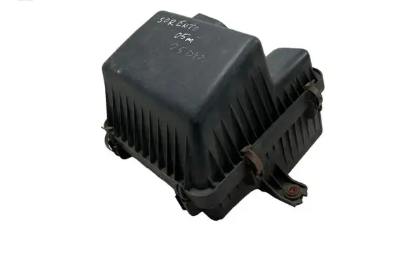 KIA Sorento Air filter box 281103E200