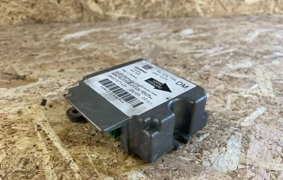 Opel Zafira A Airbag control unit/module 24416704