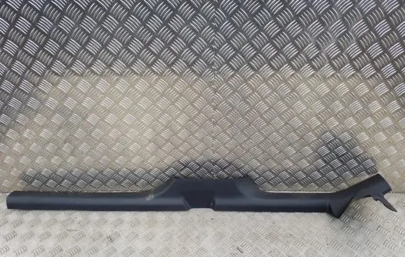 Skoda Kamiq Rear sill trim cover 657853370