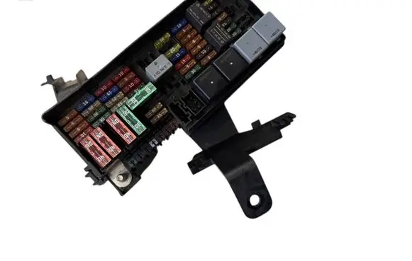 Mercedes-Benz R W251 Fuse module A1645403372 1645403372