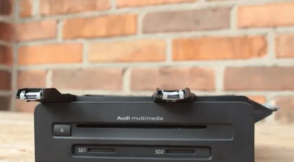 Audi A4 S4 B9 Navigation unit CD/DVD player 8W0036652