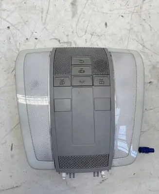 Mercedes-Benz C W204 Front seat light A2048202001