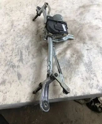 Opel Grandland X Front wiper linkage and motor 1137328985