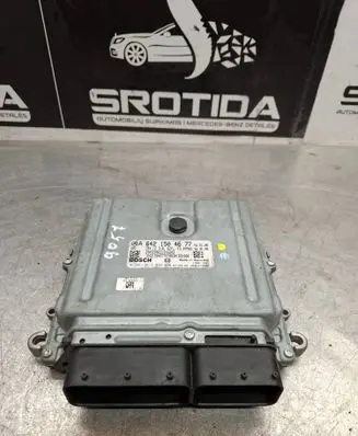 Mercedes-Benz E W211 Engine control unit/module A6421504677 0281013992