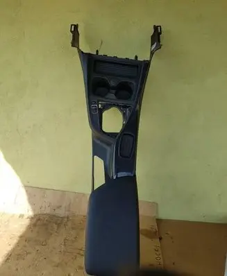 BMW 1 F20 F21 Center console