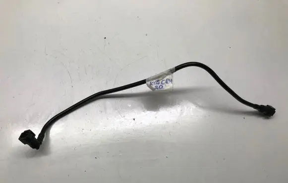 KIA Carens I Fuel line pipe