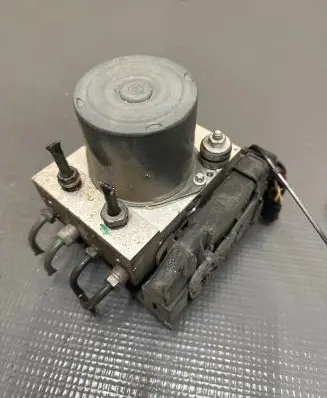 Land Rover Discovery 3 - LR3 ABS Pump 0265950472